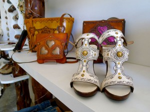 3cho echo hecho a mano tienda cuero parking ses salinas las ibiza eivissa