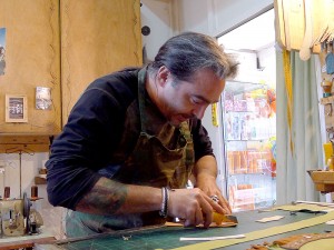 3cho echo hecho a mano tienda cuero parking ses salinas las ibiza eivissa