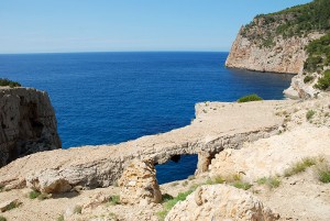 cala albarca sant mateu san mateo es amunts ibiza eivissa