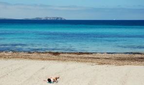 playa calo des moro sant antoni san antonio ibiza eivissa