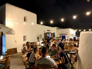 restaurante can mosson by guillemis ibiza eivissa platja den bossa