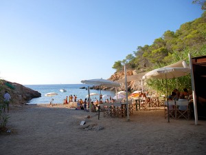 chiringuito quiosco kiosco kiosko cala xuclar portinatx sant joan san juan ibiza eivissa