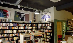 libreria restaurante cafeteria disctricte hiperbole ibiza eivissa