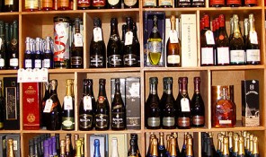 bodega vinos licores ginebras premium enotecum ibiza eivissa isidor macabich