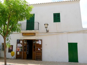 estanco estany santa gertrudis eivissa ibiza