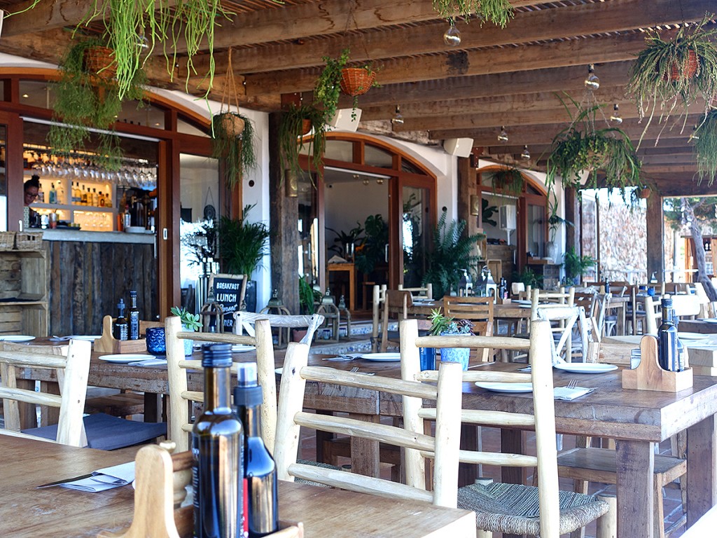 hostal la torre restaurante ibiza eivissa sant antoni san antonio