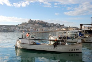 muelle pesquero paseo maritimo eivissa ibiza