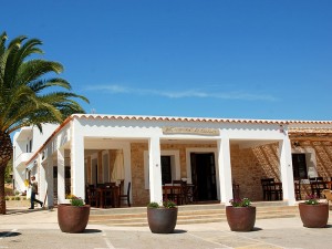 bar restaurant restaurante es cubells ibiza eivissa