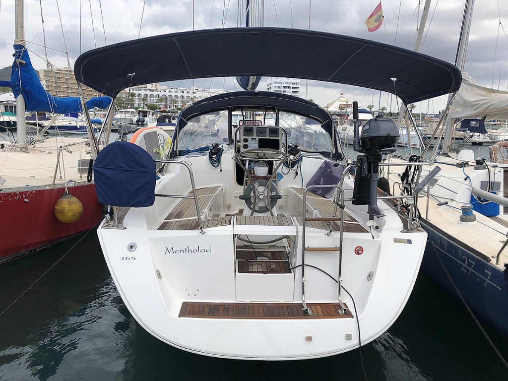 sailing med club de navegacion ibiza eivissa sant antoni san antonio vela náutica