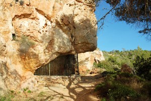 ses fontanelles cova des vi sant antoni san antonio cala salada ibiza eivissa