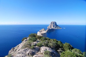 torre des savinar del pirata des cap des jueu cala dhort sant jose san jose ibiza eivissa