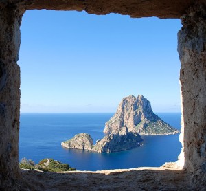 torre des savinar del pirata des cap des jueu cala dhort sant jose san jose ibiza eivissa