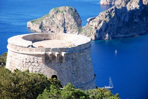 torre des savinar del pirata des cap des jueu cala dhort sant jose san jose ibiza eivissa