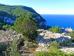 ses torres den lluc sant mateu santa agnes san mateo santa ines ibiza eivissa arqueologia