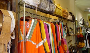 tienda diseños moda tres ibiza josé prats la marina ibiza eivissa adlib